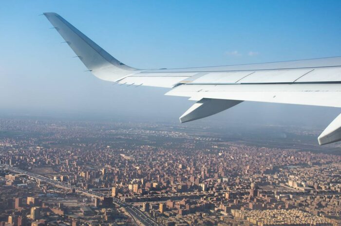 Застрявших в Египте россиян вывезут другой авиакомпанией