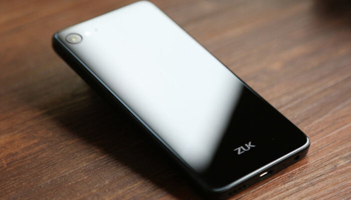 ZUK Z2 и Z2 Pro начали обновляться до Android 7.0 Nougat
